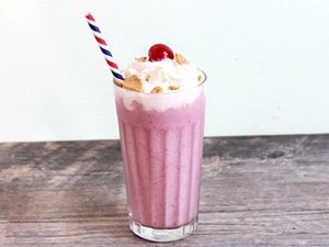 milkshake de fresa estilo americano