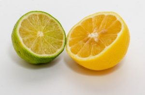 lima y limón cortados