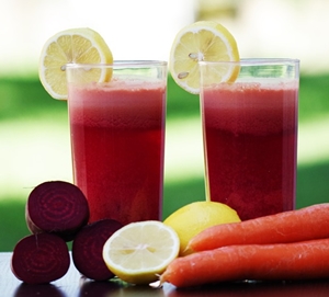 Batido de betabel y levadura de cerveza contra la anemia