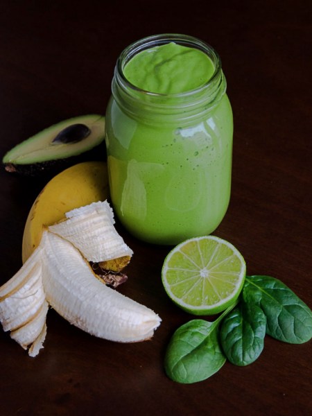 Batido de aguacate y platano
