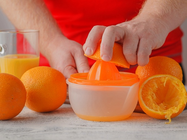 Como hacer agua de naranja